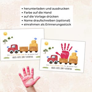 Pu&ograve; includere: Due biglietti stampabili per la festa del pap&agrave;. Una carta presenta un'impronta di mano rossa. Entrambe le carte mostrano un camion rosso che traina un rimorchio con balle di fieno, con testo tedesco e illustrazioni.