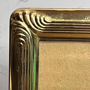 Vintage 3.5x5 Brass Photo Picture Frame with Thick Scroll Edge