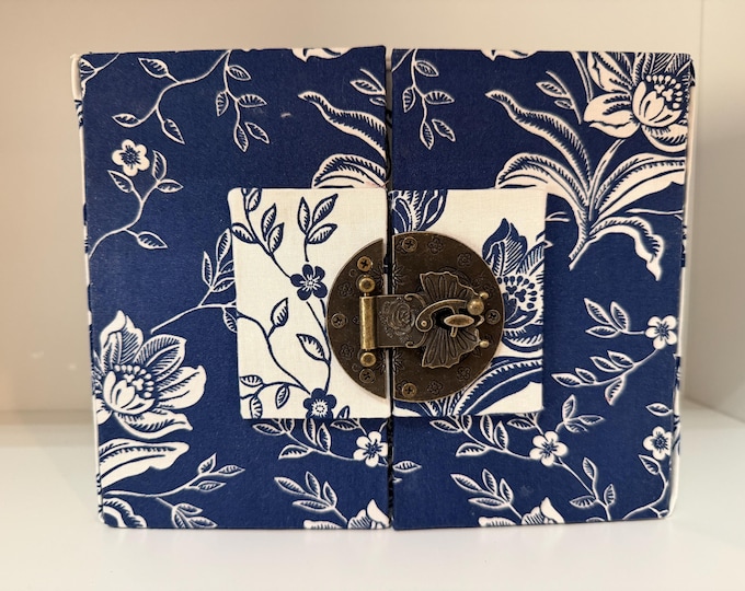 Medium Jewelry or Organizer Box w/Inside Compartments