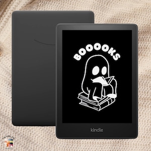 Ghost Reading Kindle Screensaver – Booooks Halloween Kindle Paperwhite Wallpaper (Dark Mode)