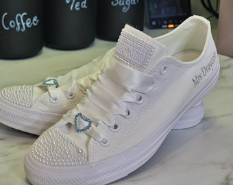 Scarpe da sposa Converse personalizzate / Sneakers da matrimonio personalizzate per la sposa / Regalo per la futura sposa / Scarpe per il giorno del matrimonio