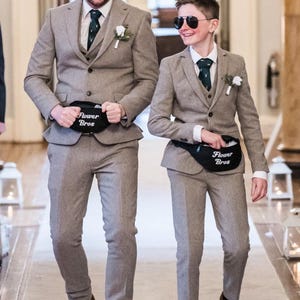 Sac banane Flower Bros, pochette pétales pour garçons d'honneur mariage, accessoire de mariée personnalisé