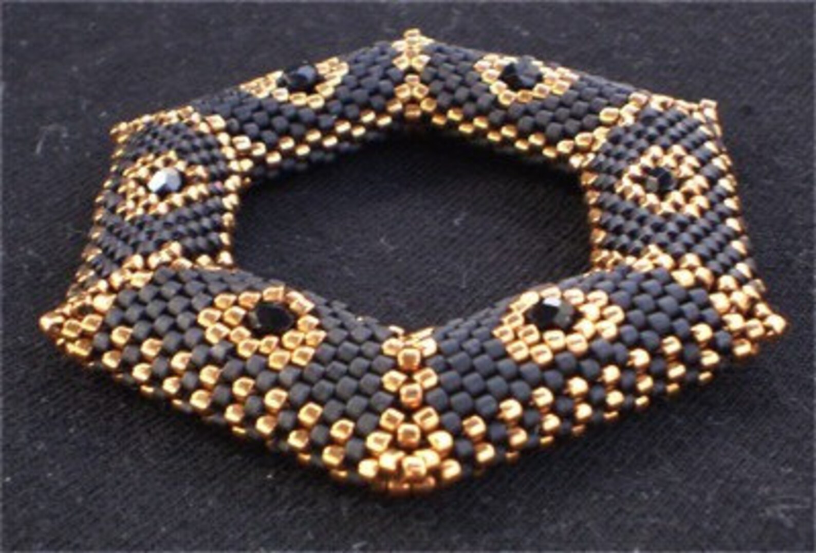 TUTORIAL Black and Bronze HexPendant Bead pattern Etsy