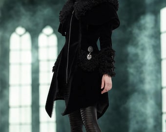 Women&#39;s Gothic Cloak Coat, Black Long Sleeve Hooded Military Jacket - Steampunk Vampire Coat with Buckles - Halloween, Women&#39;s Dark Academia