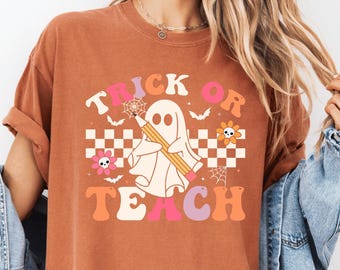 Comfort Colors® Teacher Halloween Shirt, Halloween Teacher Shirt, Trick or Teach Shirt, Retro Ghost Teacher Shirt, Spooky Teacher T-shirt