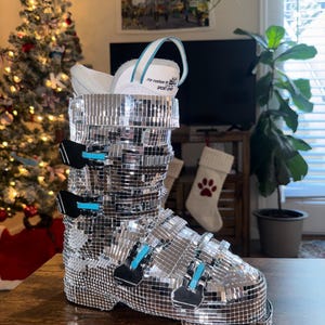 Chaussure de ski disco !