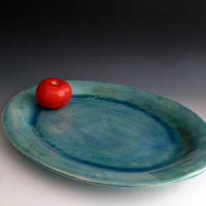 Handmade Large stoneware platter blueish green crackle by Leslie Freeman Bild 1