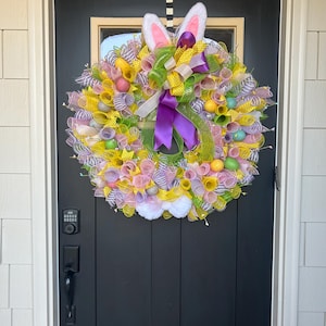 Easter bunny wreath with eggs