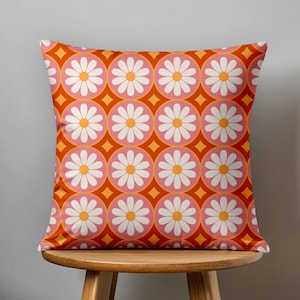 Retro Boho Flowers Cushion Covers, Mid Century Flowers Print Pillow Cover, 70s Flowers Pillowcases, 70s Hippie Floral Pillow Covers