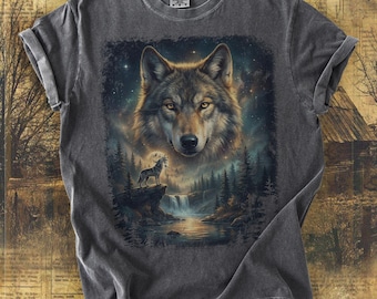 Vintage Wolf shirt, Wolf Howling Shirts, Howl Moonlight Tees, Antique Forest T-Shirt, Night Mystic Tee