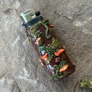 Woodland Lighter Case Handmade Polymer Clay Mushroom Lighter Cover Cottagecore Forest Accessory Unakite Crystal Gift Fairycore Nature Lover