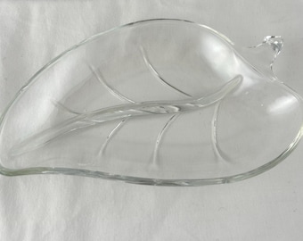 Vassoio decorativo/piatto per dolciumi in vetro trasparente vintage a forma di foglia
