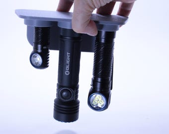 Dock da Parete per Torce Magnetiche – 3 Slot 30mm– Regalo Personalizzato EDC, Officina, Torce per camper Olight Wuben Sofirn Fenix Nitecore