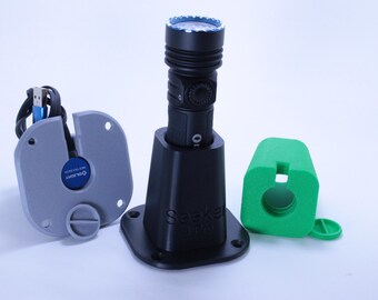 Dock Portacaricatore per Olight Seeker 4 Pro – Compatibile con caricatore blu MCC, Charging Dock, wall mount, magnetic dock