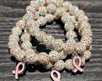 Sensibilisation au cancer du sein | Bracelet en strass | Irisé avec breloque rose | Ajoutez une breloque supplémentaire GRATUITE !