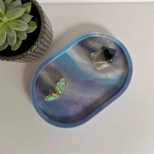 Handcrafted Resin Trinket Tray - Iridescent Jewelry Holder, Modern Vanity Organizer, Functional Décor Gift