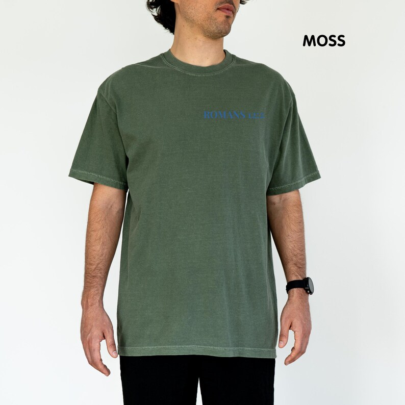 PocketDarkTee-Moss