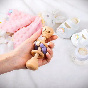 Personalized Wooden Baby Rattle with Name Engraving – Custom Newborn Gift, Baby Shower Present, Keepsake Toy for Babies