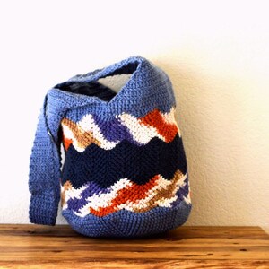 Crochet Shoulder Bag Pattern - Shopping Market Tote Pattern - PDF Instant Download - Chevron Stripe
