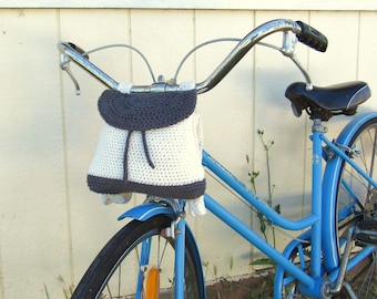 Crochet Backpack Bag Pattern - Bike Bag Pattern - Mini Drawstring Backpack Pattern - 90s Style - by the Good Shnit