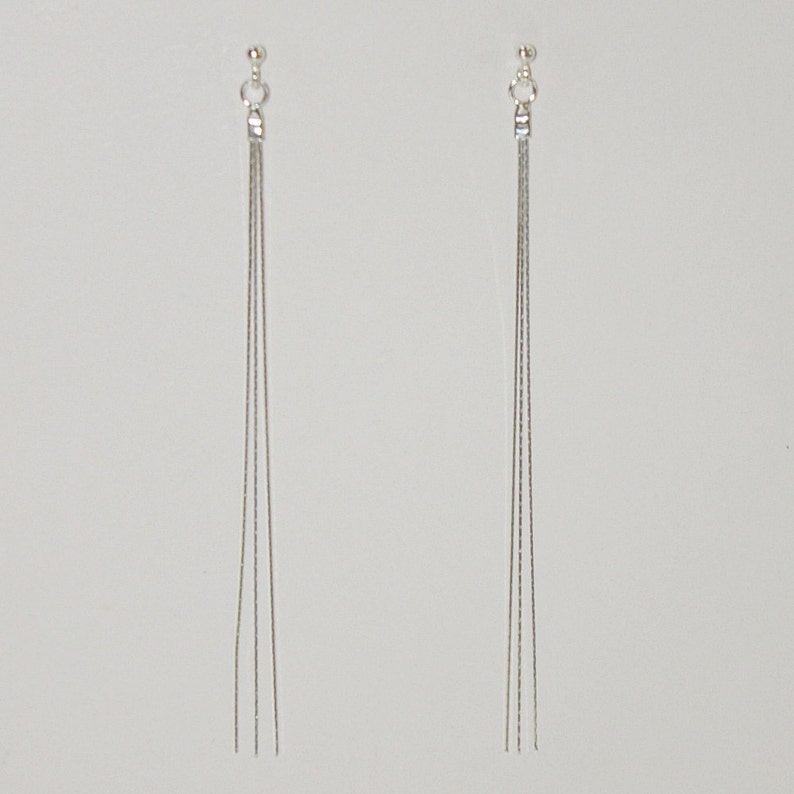 LÅNGA INGLINGAR I STERLING SILVER 925 MED DIMANTSLIPADE KEDJOR. ÄKTIGT SOLID SILVER. HANDCEDJOR. FRI FRAKT ÖVER ALLT VERKLIGT. bild 1