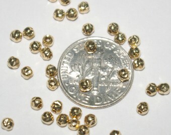 GROSSISTPARTI 14kt guldfyllda 3 mm HAMRADE PÄROR. Ett ekonomiskt alternativ till massivt guld. BalliSilver. Fri frakt över hela världen.