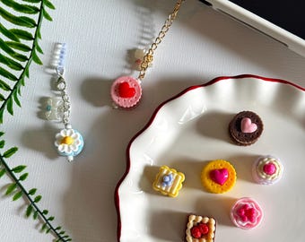 Kawaii Pastry Nintendo Switch Charm | Coquette Dust Plug Charm for Switch 2 Steam Deck | USB-C Audio Port Charm | Headphone Jack | Cozy