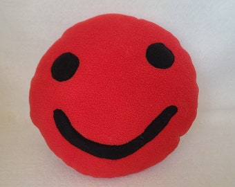 Smiley pillow red