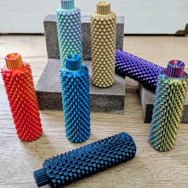 Spike Fidget Roller: Sensory Clicker Stim Toy