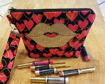 LipSense Distributor wrist-let bag, direct sales, purse, red, pink gold, hearts, holds 22 lipsticks & additional supplies, golden lips