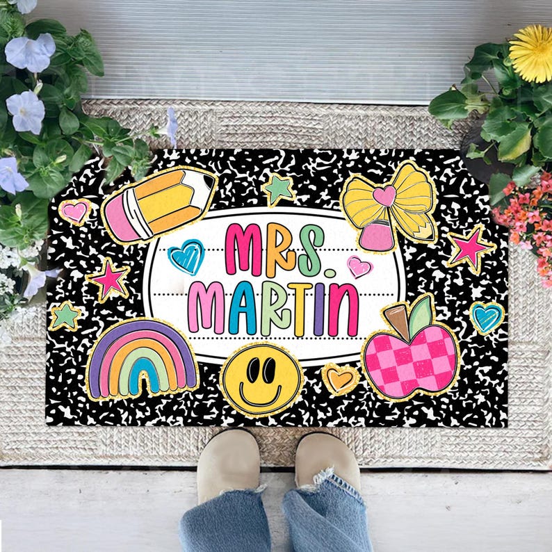 Felpudo personalizado con nombre para profesor/a, tapete para cuaderno de composición, alfombra moderna para profesor/a, decoración para el aula, regalo personalizado para profesor/a para mujer imagen 3