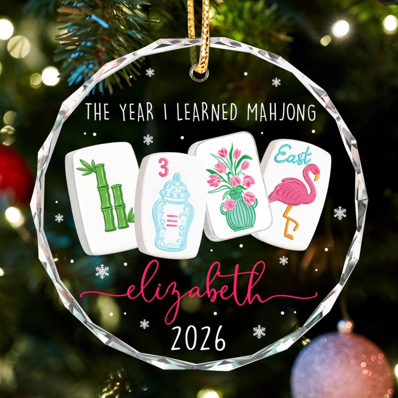 Custom Mahjong Ornament: The Year I Learned Mahjong, Funny Mahjong Group Gift, Christmas Gift For Mahjong Club 2026, Game Night Keepsake afbeelding 5