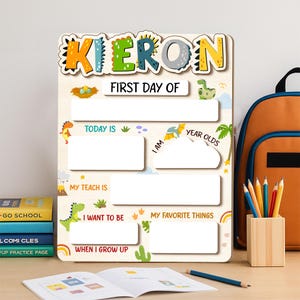 Custom First Day Of School Sign, Personalized Back To School Sign, 1st Day of Kindergarten Sign,Boys School Photo Prop,Reusable Wooden Board
