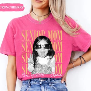 Personalised Vintage Photo Senior Dad Senior Mom Shirts 2026: Proud Family of Graduate Tees, Senior Night Gifts, Class Of 2026 Picture Gifts bild 10