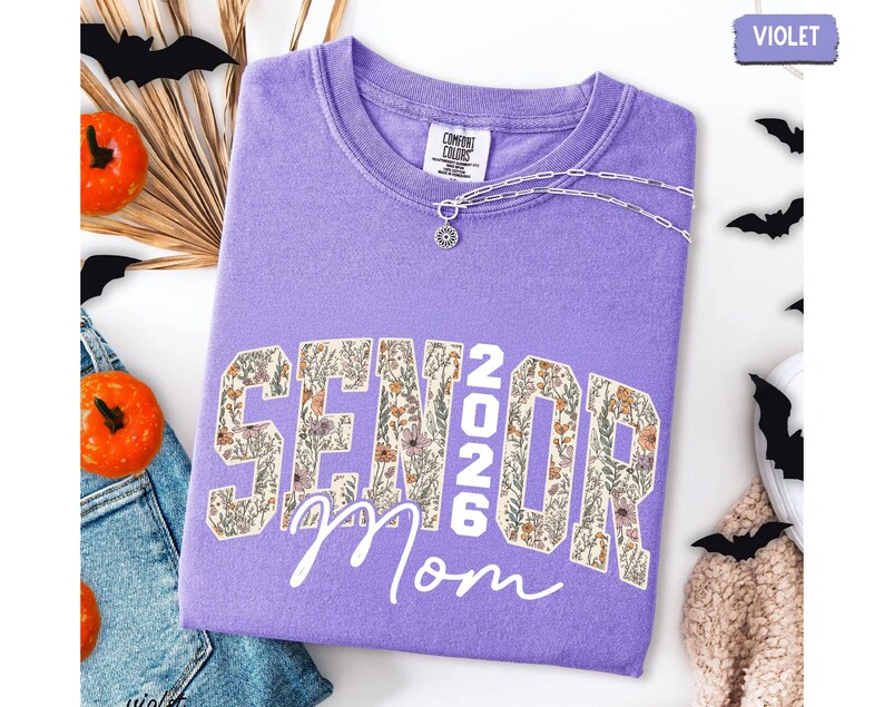 Retro Floral Senior Mom Shirt, Senior Mom 2026 Shirt, Class Of 2026 Graduation Shirt, Class of 2026 Shirt, Senior Mom Gift image 4
