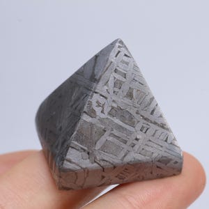 64g Meteorite Pyramid,Natural Meteorite Block ,Meteorite gift,Celestial gift, Collecting Specimen CU360