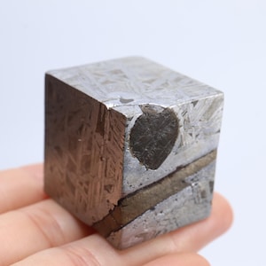 174g Meteorite Cube, Natural Muonionalusta Celestial Block CU381