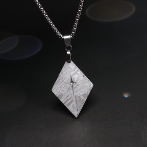 Starlight Meteorite Pendant, Natural Muonionalusta meteorite carved ,Star Meteorite Necklace