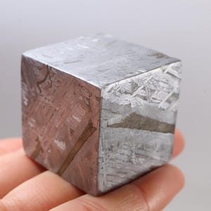 213g Meteorite Cube , Natural meteorite, Meteorite gift,Celestial gift CU117