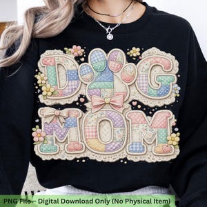 Hundmamma PNG, lapptäckshundmamma PNG, digital nedladdning av blommig hundmamma, kokett hundmamma-skjortdesign, sublimering av pastellhundmamma PNG