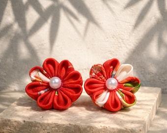 Brincos KAREN com flor de quimono vermelho | Joias têxteis japonesas | Acessório feminino e elegante
