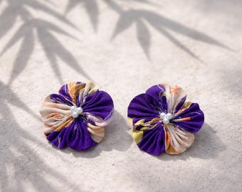Brincos KOKI com Flor de Kimono Roxo | Joias Têxteis Japonesas | Arte Elegante para Vestir