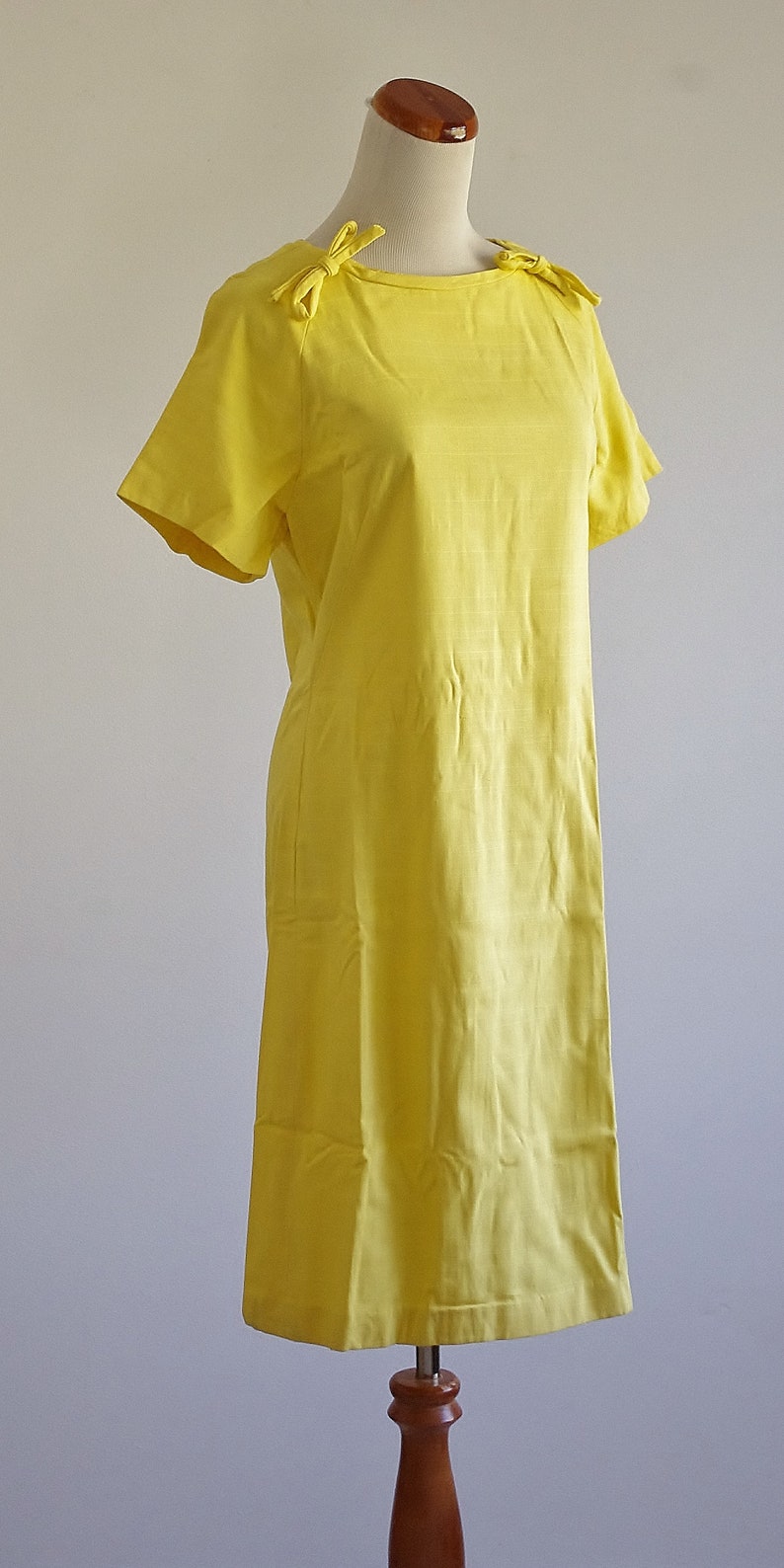 Vintage Yellow Shift Dress, 60s Dress, Mod Dress, Short Sleeve Dress, Medium Large image 2