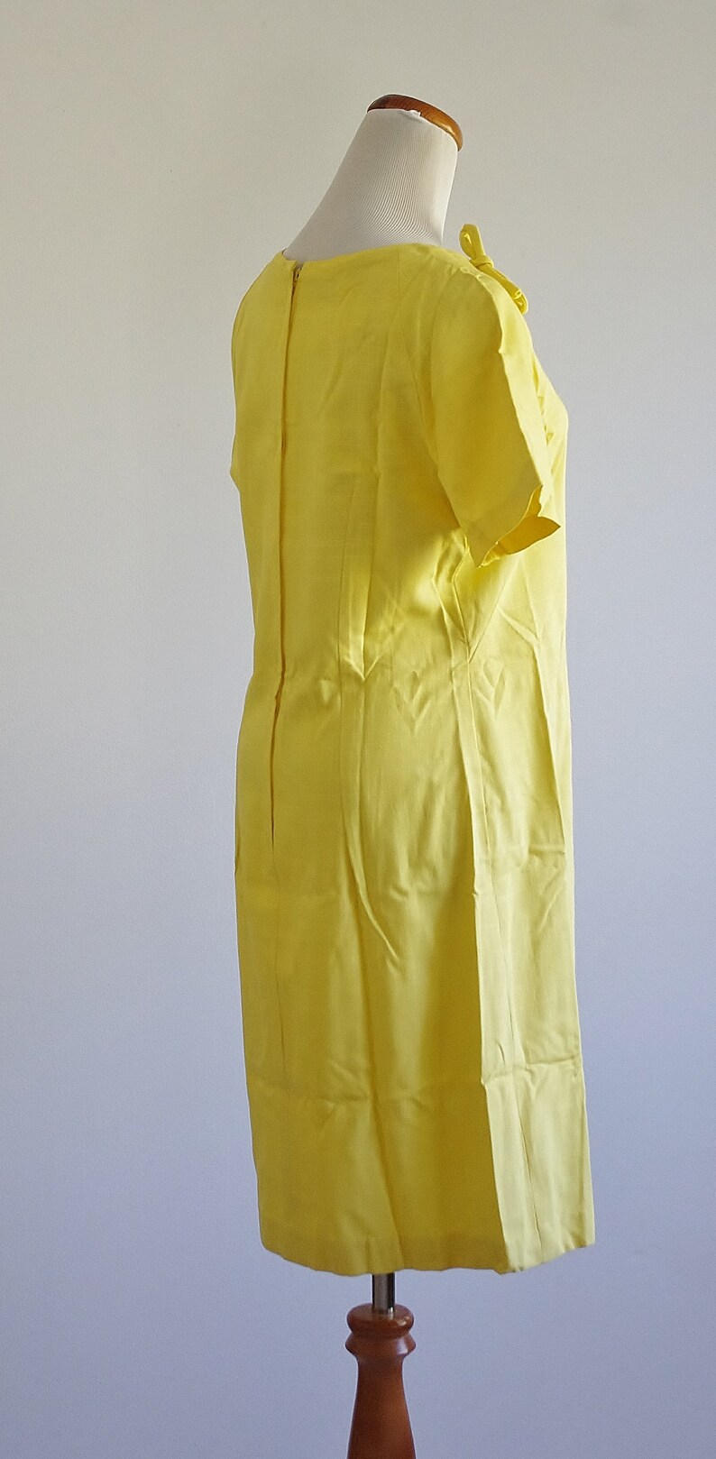 Vintage Yellow Shift Dress, 60s Dress, Mod Dress, Short Sleeve Dress, Medium Large image 7