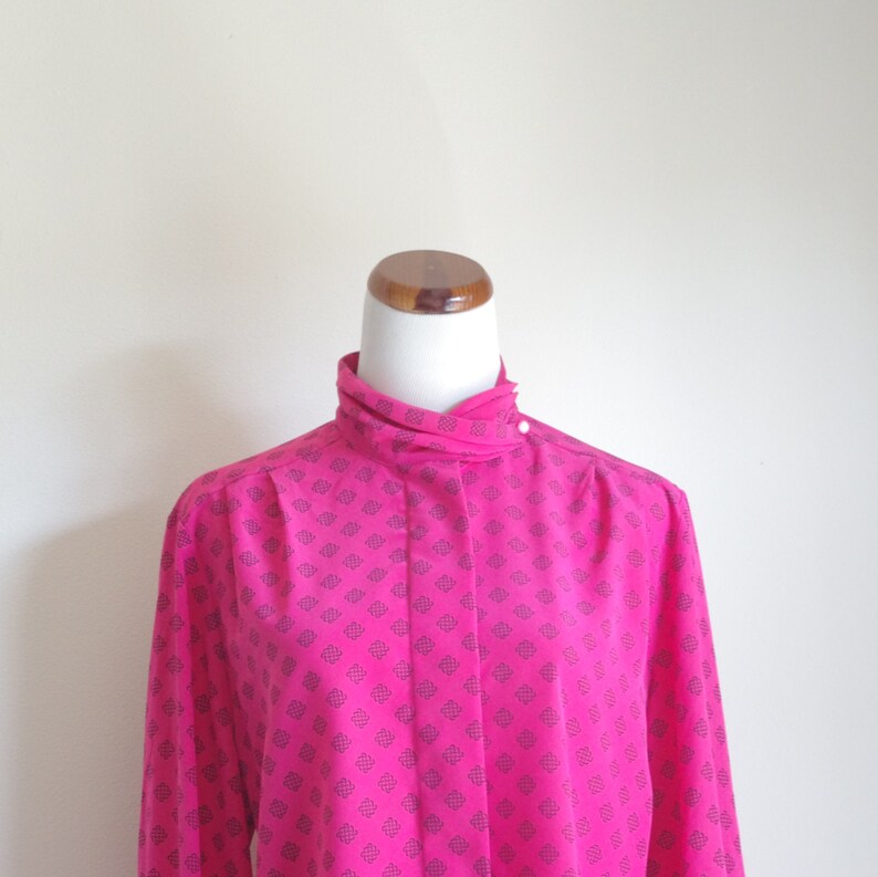 Vintage Pendleton Blouse, Pink Geometric Shirt, Turtleneck Blouse, Long Sleeve Secretary Shirt, Button Down Shirt, 80s Blouse, Large image 2