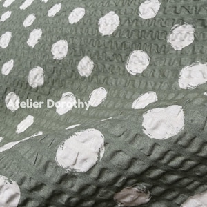 1 Yard Japanese Fabric - Dotted Ripple Seersucker - Khaki, 100% Cotton Printed