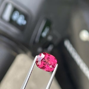 Hot Pink Spinel Gemstone 1.65 ct, Oval Cut, Natural Vietnam Spinel