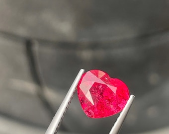 1.85 ct Neon Pink Spinel: Untreated Vietnam Gemstone