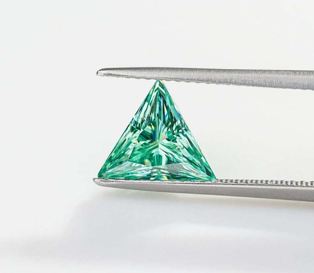 5 Pieces Green Color Test Positive Special Triangle Cut Zircon Loose ...
