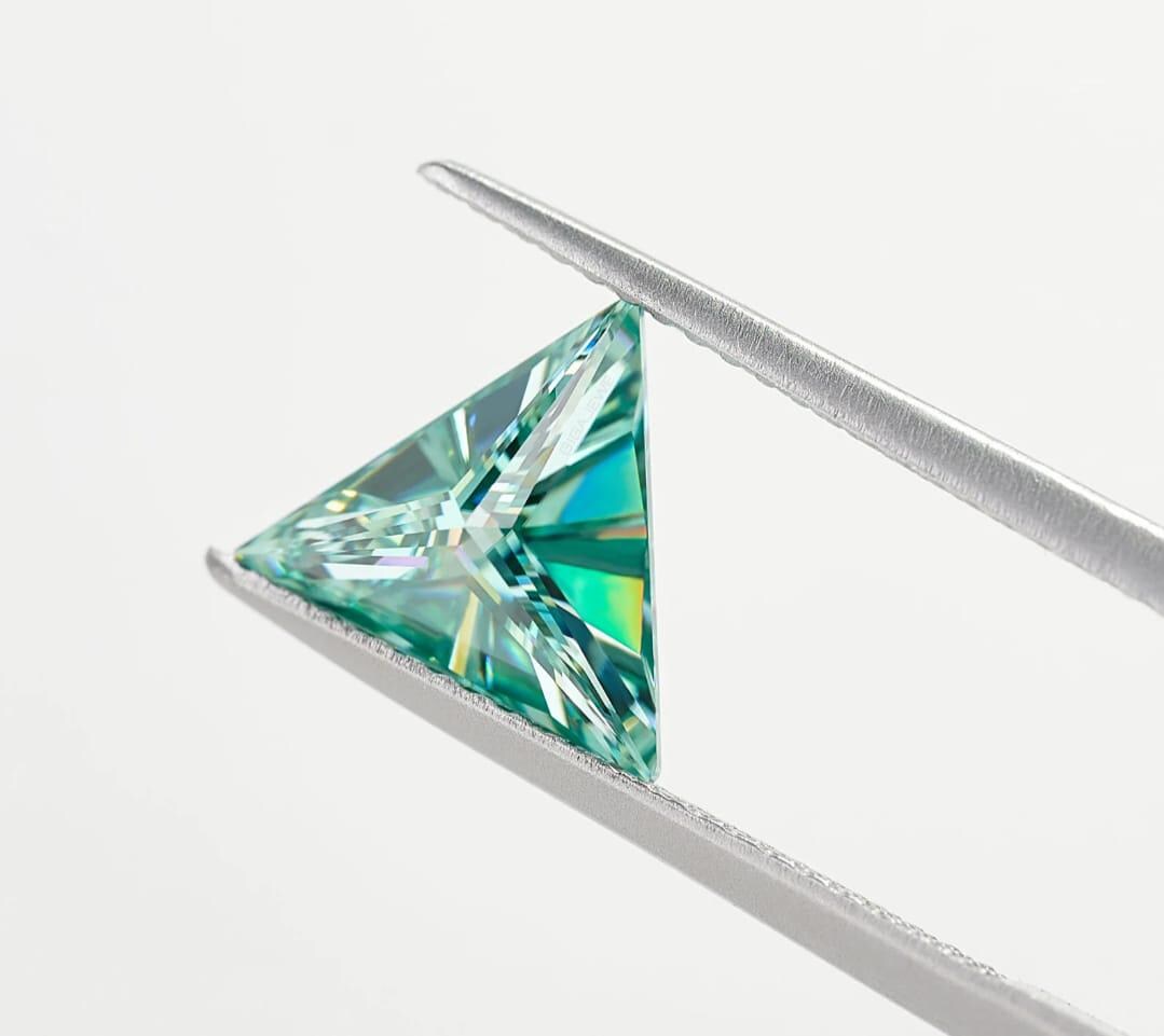 5 Pieces Green Color Test Positive Special Triangle Cut Zircon Loose ...
